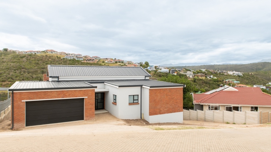 3 Bedroom Property for Sale in Bergsig Western Cape